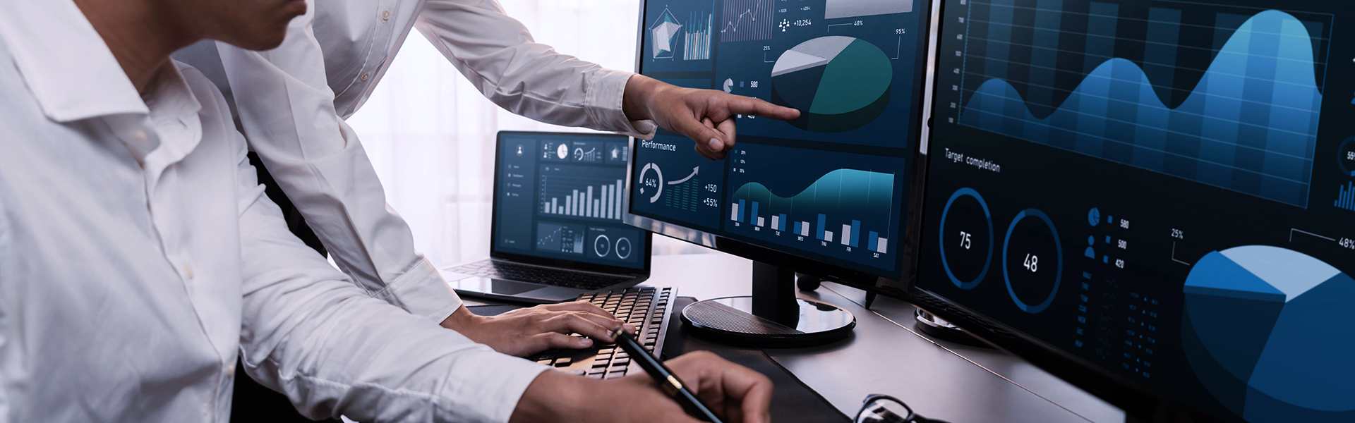 Dashboard de saldos online e posição consolidada de caixa para tesouraria.